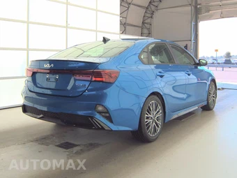 2023 Kia Forte GT-Line – miniatura 4