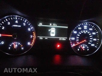 2023 Kia Forte GT-Line - miniatura 12