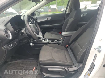 2023 Kia Forte LXS – miniatura 7