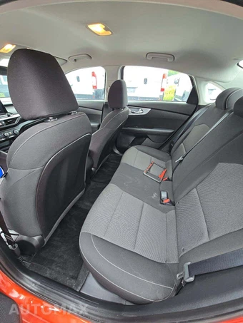2023 Kia Forte LXS - miniatura 13