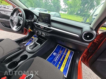 2023 Kia Forte LXS - miniatura 19