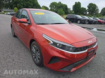 2023 Kia Forte LXS - miniatura 4