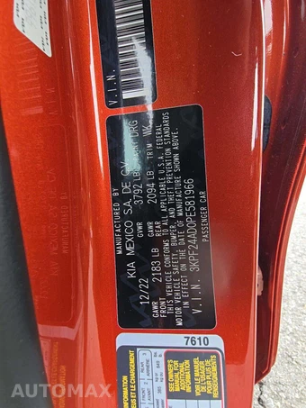 2023 Kia Forte LXS - miniatura 5