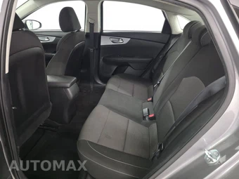 2023 Kia Forte LXS - miniatura 13