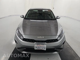 2023 Kia Forte LXS - miniatura 2