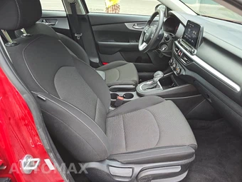 2023 Kia Forte LXS – miniatura 14