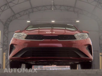 2023 Kia Forte LXS – miniatura 3