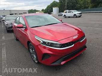 2023 Kia Forte LXS – miniatura 4