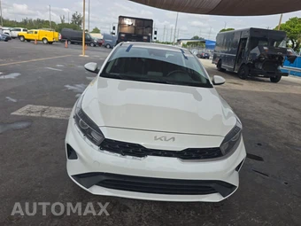 2023 Kia Forte LXS - miniatura 2
