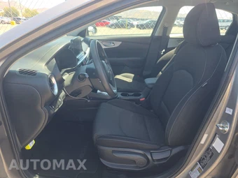 2023 Kia Forte LXS - miniatura 7