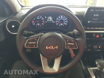2023 Kia Forte LXS - miniatura 10