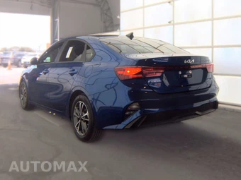 2023 Kia Forte LXS – miniatura 6