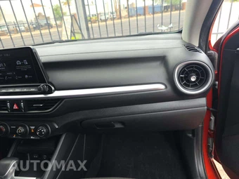 2023 Kia Forte LXS – miniatura 19