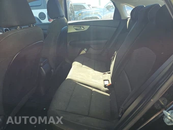 2023 Kia Forte LXS – miniatura 13