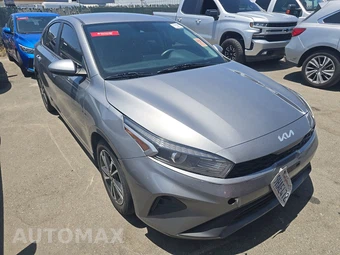 2023 Kia Forte LXS – miniatura 3