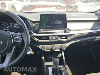 2023 Kia Forte LXS - miniatura 11