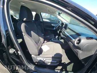 2023 Kia Forte LXS - miniatura 8