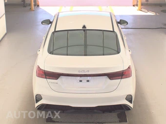 2023 Kia Forte LXS – miniatura 5