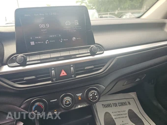 2023 Kia Forte LXS - miniatura 11
