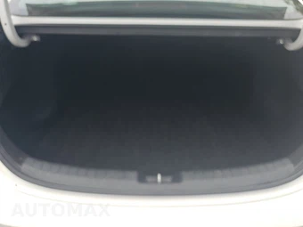 2023 Kia Forte LXS - miniatura 16