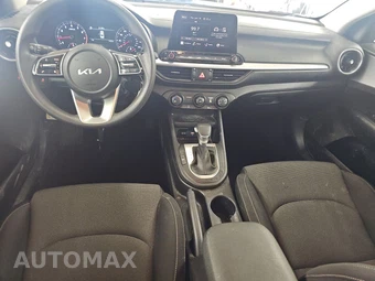 2023 Kia Forte LXS - miniatura 11