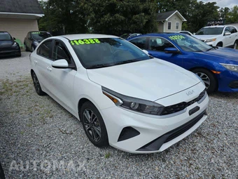 2023 Kia Forte LXS – miniatura 4