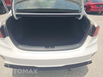 2023 Kia Forte LXS – miniatura 11