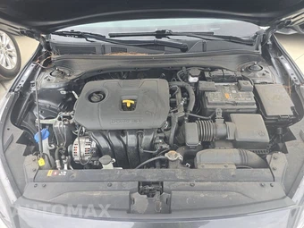 2023 Kia Forte LXS - miniatura 15
