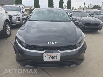 2023 Kia Forte LXS - miniatura 2