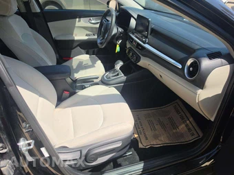 2023 Kia Forte LXS – miniatura 18