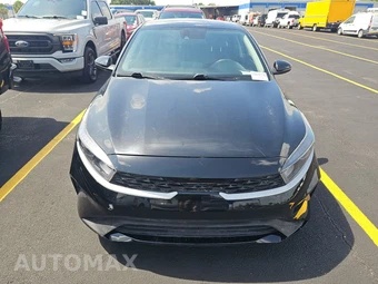 2023 Kia Forte LXS - miniatura 2
