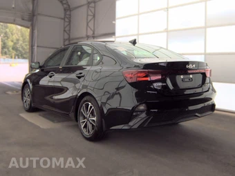 2023 Kia Forte LXS - miniatura 6