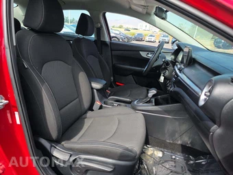 2023 Kia Forte LXS – miniatura 18