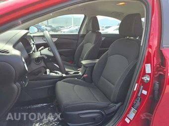 2023 Kia Forte LXS – miniatura 6