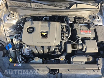 2023 Kia Forte LXS – miniatura 16