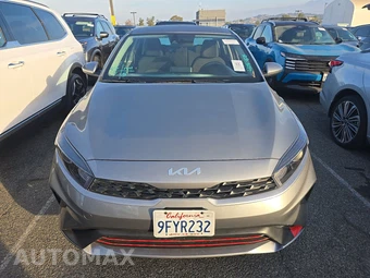 2023 Kia Forte LXS – miniatura 2