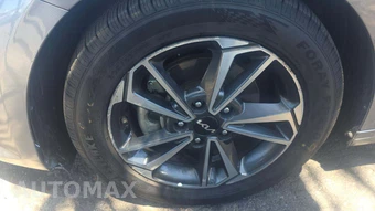 2023 Kia Forte LXS – miniatura 27