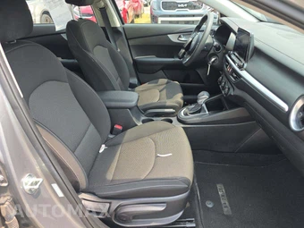 2023 Kia Forte LXS - miniatura 15