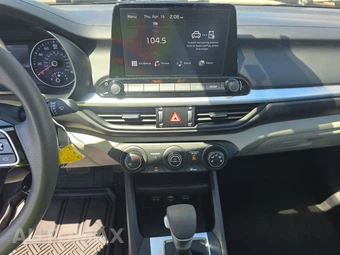 2023 Kia Forte LXS - miniatura 11