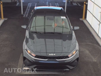 2023 Kia Forte LXS - miniatura 2