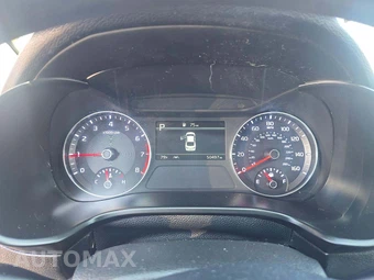 2023 Kia Forte LXS - miniatura 9