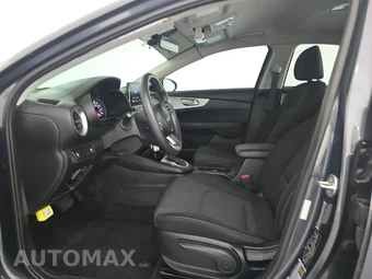 2023 Kia Forte LXS - miniatura 7