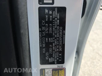 2023 Kia Forte LXS – miniatura 17