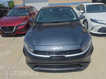 2023 Kia Forte LXS - miniatura 2
