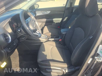 2023 Kia Forte LXS - miniatura 7