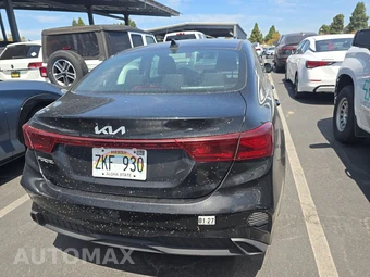 2023 Kia Forte LXS - miniatura 5