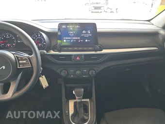 2023 Kia Forte LXS – miniatura 11