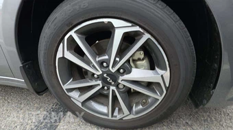 2023 Kia Forte LXS – miniatura 22