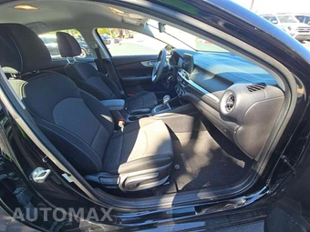 2023 Kia Forte LXS - miniatura 15