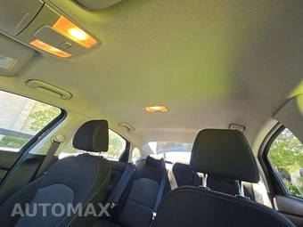 2023 Kia Forte LXS - miniatura 8